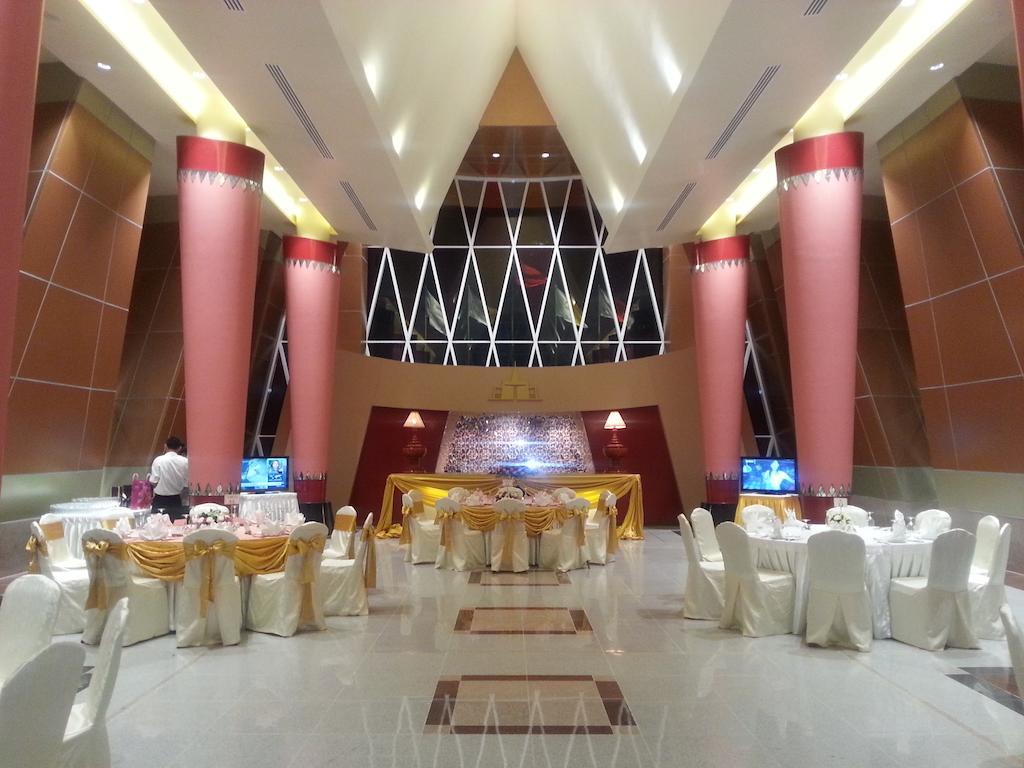 The Myat Mingalar Hotel Naypyidaw Exterior foto